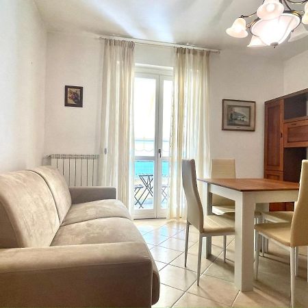 Sunset Boutique Apartment マリーナ・ディ・マッサ エクステリア 写真